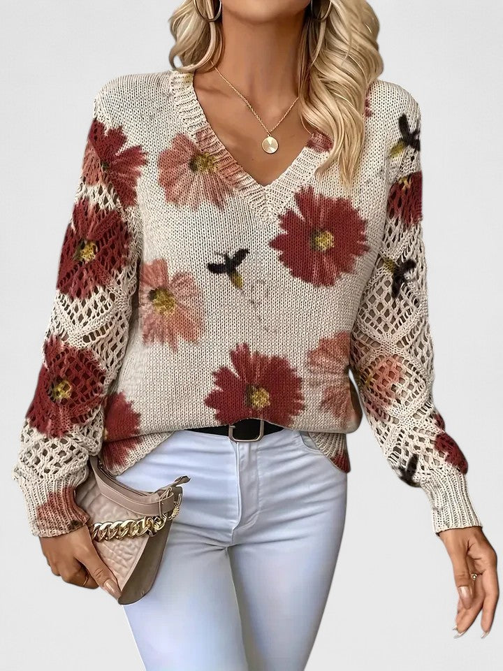 Amelia | Lekki sweter z kwiatowym akcentem