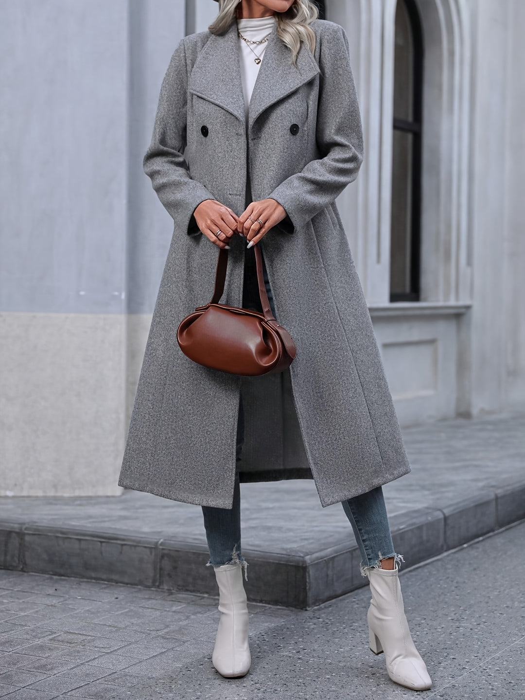 Renata | Elegancki długi płaszcz z guzikami