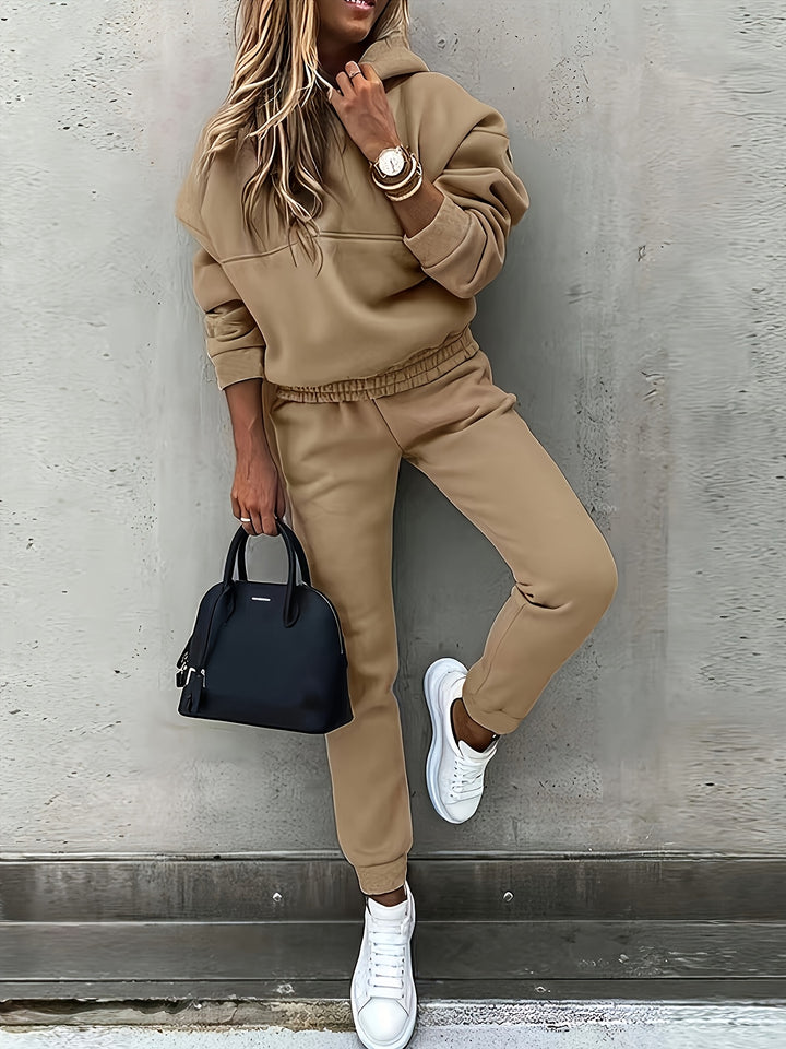 Klaudia | Dwuczęściowy komplet z bluzą i spodniami