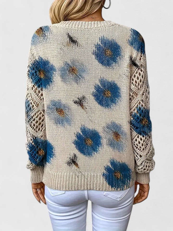 Amelia | Lekki sweter z kwiatowym akcentem